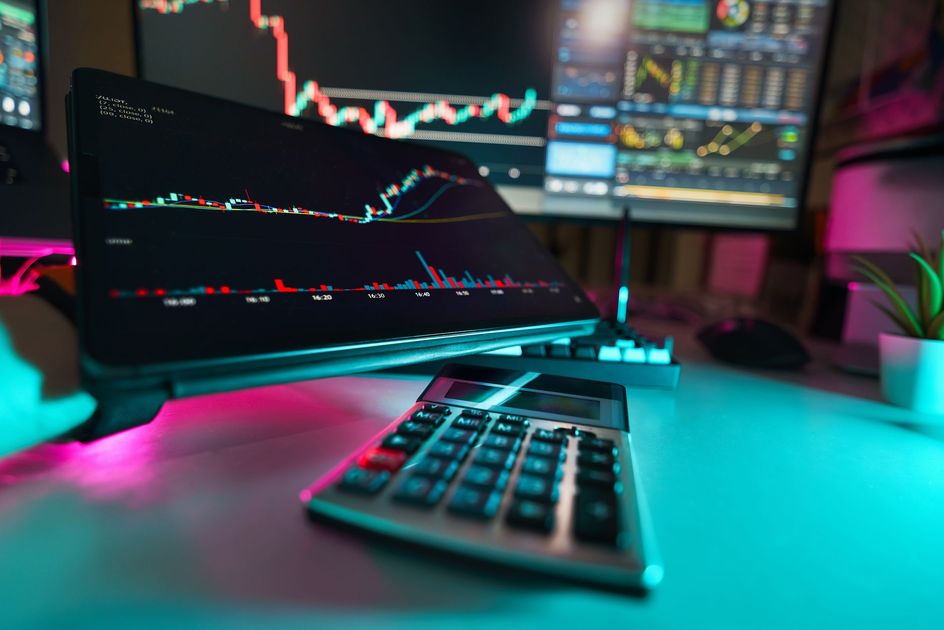 IMF Raises Global Growth Forecast While Warning of AI and Debt Risks