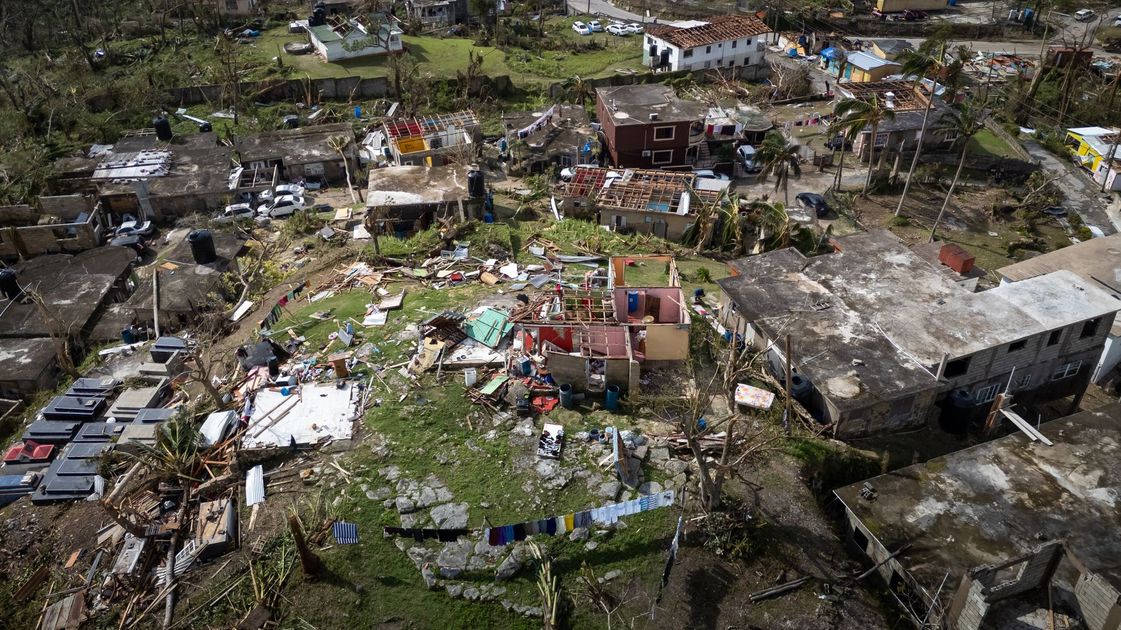 Thousands Lose Power As Hurricane Isaias Hits Florida Coast