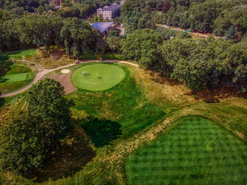 Judge Weighs Golf Course Plan Amid Tensions With Trump Over Threats